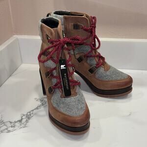 Sorel Blake Lace Boots Tan/Gray, Size 9.5, NWT